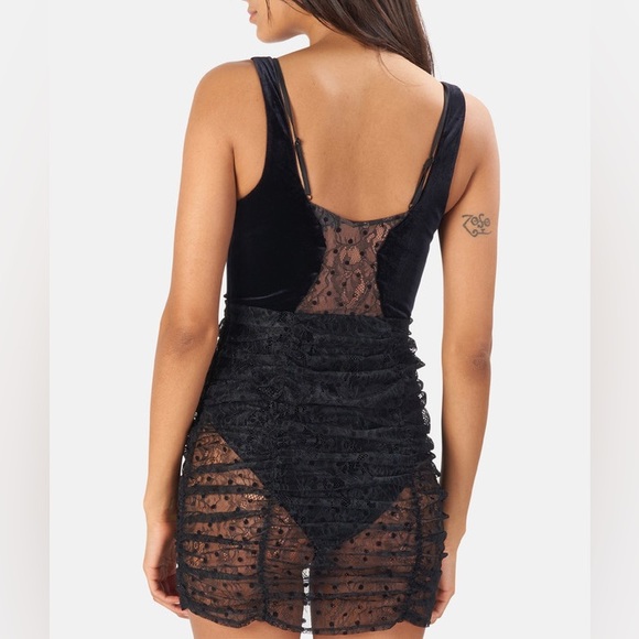 NWT For Love & Lemons Jourdan Velvet Mini Dress - Picture 10 of 14